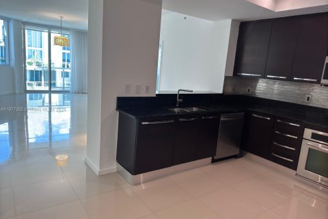 Condominio en venta en Aventura, Florida, 2 dormitorios, 124.77 m2 № 1402780 - foto 9