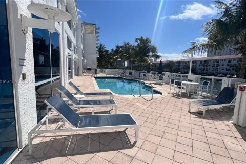 Copropriété à vendre à Aventura, Floride: 2 chambres, 124.77 m2 № 1402780 - photo 29