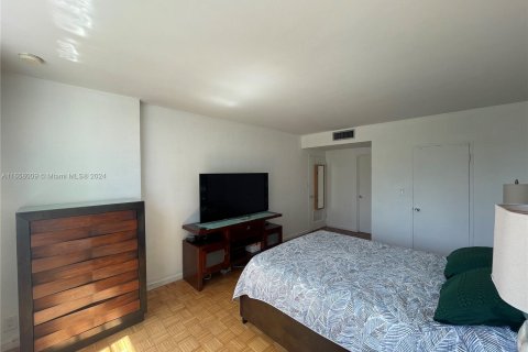 Copropriété à louer à Miami, Floride: 2 chambres, 114.27 m2 № 1355344 - photo 21