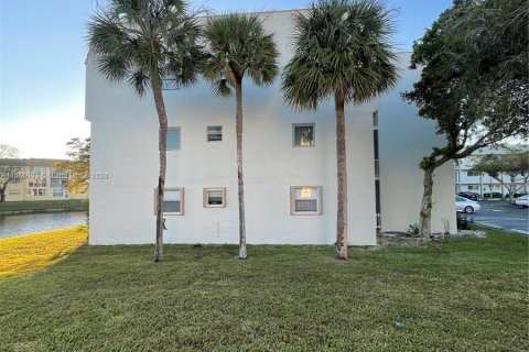 Condominio en venta en Sunrise, Florida, 2 dormitorios, 78.97 m2 № 1355343 - foto 4