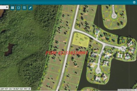 Terreno en venta en Punta Gorda, Florida № 1148838 - foto 9