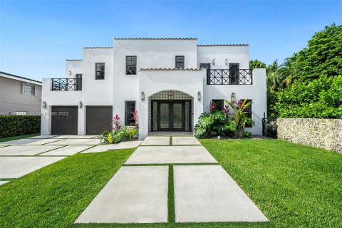 Casa en venta en Coral Gables, Florida, 5 dormitorios, 309.09 m2 № 537000 - foto 3