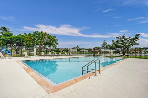 Villa ou maison à vendre à Lake Worth, Floride: 4 chambres, 183.2 m2 № 1231422 - photo 14