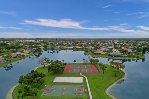 Villa ou maison à vendre à Lake Worth, Floride: 4 chambres, 183.2 m2 № 1231422 - photo 3