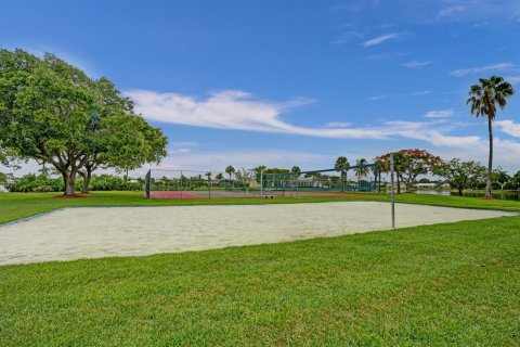 Villa ou maison à vendre à Lake Worth, Floride: 4 chambres, 183.2 m2 № 1231422 - photo 11