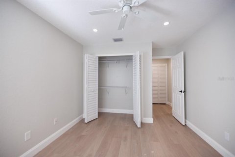 Condo in Orlando, Florida, 3 bedrooms  № 1427646 - photo 30