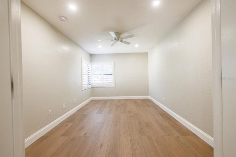 Condo in Orlando, Florida, 3 bedrooms  № 1427646 - photo 28