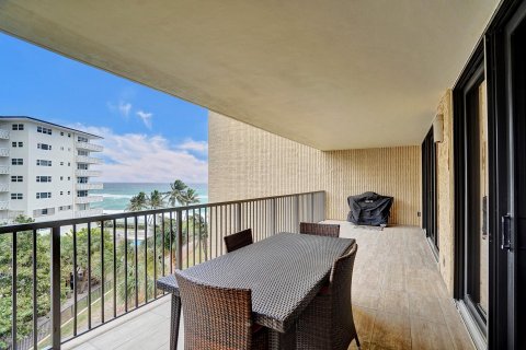 Condo in Hillsboro Beach, Florida, 2 bedrooms  № 1225653 - photo 16