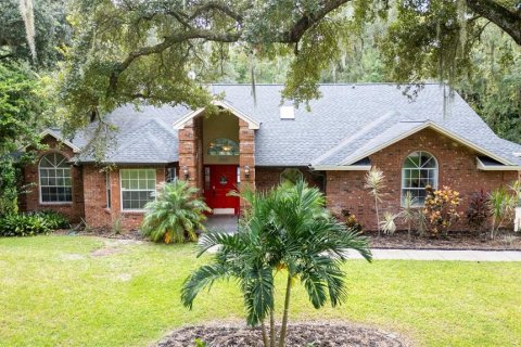 House in Orlando, Florida 4 bedrooms, 211.17 sq.m. № 1382760 - photo 2