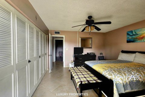 Condominio en venta en Palm Springs, Florida, 2 dormitorios, 83.05 m2 № 987383 - foto 28