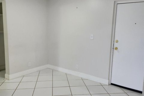 Condo in Boca Raton, Florida, 2 bedrooms  № 987130 - photo 19