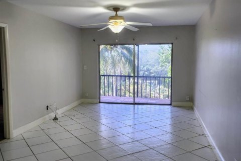 Copropriété à vendre à Boca Raton, Floride: 2 chambres, 86.96 m2 № 987130 - photo 10