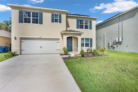 House in Davenport, Florida 5 bedrooms, 250.46 sq.m. № 1342544 - photo 2