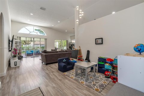 Casa en venta en Coral Springs, Florida, 3 dormitorios, 194.72 m2 № 1360422 - foto 10