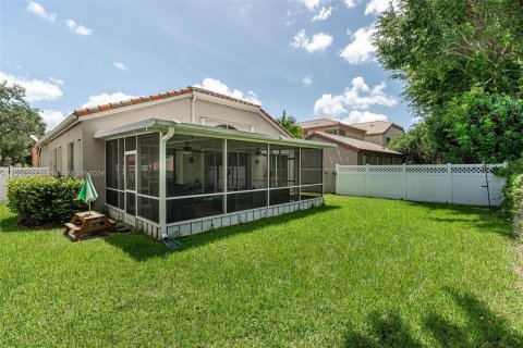 Villa ou maison à vendre à Coral Springs, Floride: 3 chambres, 194.72 m2 № 1360422 - photo 25