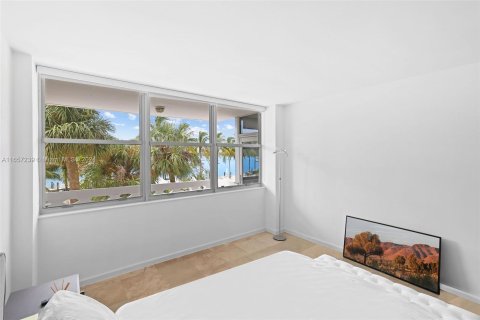 Condominio en venta en Miami Beach, Florida, 1 dormitorio, 83.33 m2 № 1360368 - foto 18