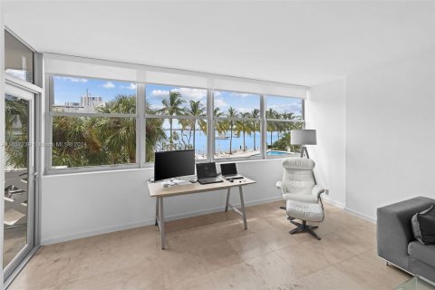 Condominio en venta en Miami Beach, Florida, 1 dormitorio, 83.33 m2 № 1360368 - foto 3