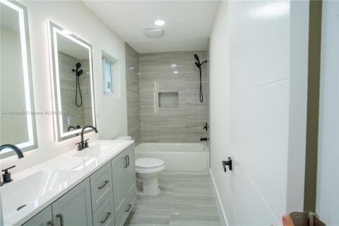 Casa en venta en Davie, Florida, 3 dormitorios, 164.53 m2 № 1375620 - foto 7