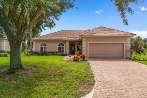 House in Kissimmee, Florida 4 bedrooms, 170.66 sq.m. № 1356069 - photo 3