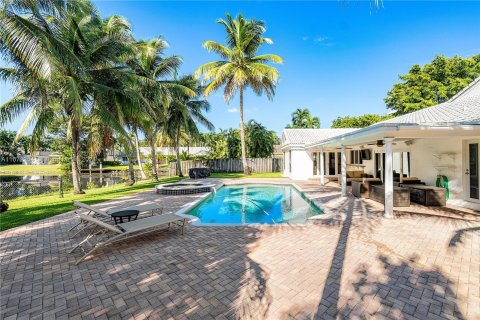 Villa ou maison à vendre à Plantation, Floride: 4 chambres, 211.63 m2 № 1396202 - photo 4