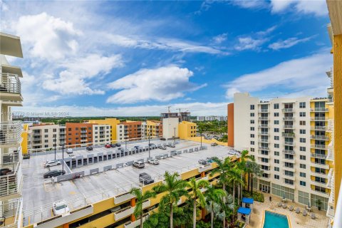 Condo in Aventura, Florida, 2 bedrooms  № 1230880 - photo 22