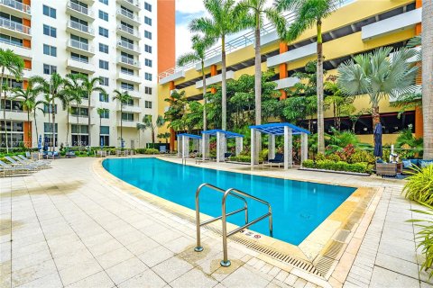 Condo in Aventura, Florida, 2 bedrooms  № 1230880 - photo 23