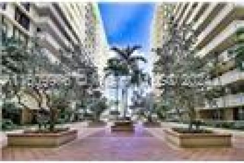 Condominio en venta en Bal Harbour, Florida, 2 dormitorios, 128.95 m2 № 1232187 - foto 5