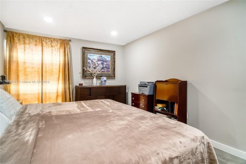 Condominio en venta en Sunny Isles Beach, Florida, 1 dormitorio, 57.23 m2 № 1232188 - foto 20