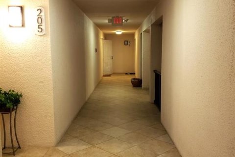 Купить кондоминиум в Норт-Палм-Бич, Флорида 2 спальни, 138.61м2, № 510010 - фото 30