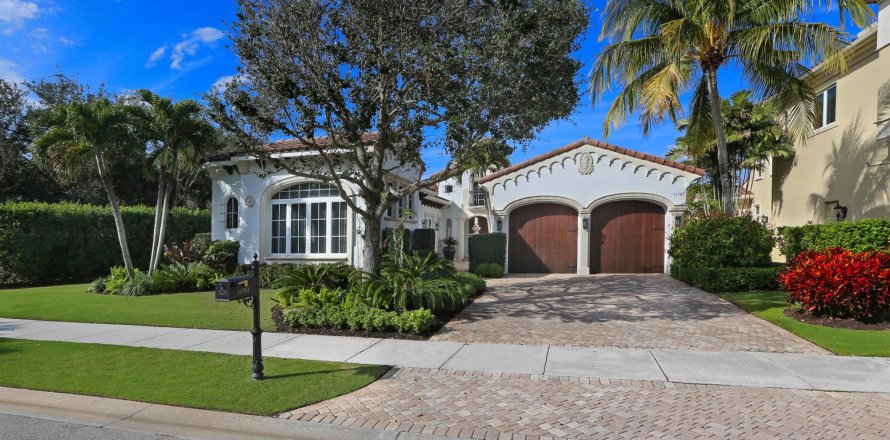 Villa ou maison à Palm Beach Gardens, Floride 4 chambres, 351.82 m2 № 914032