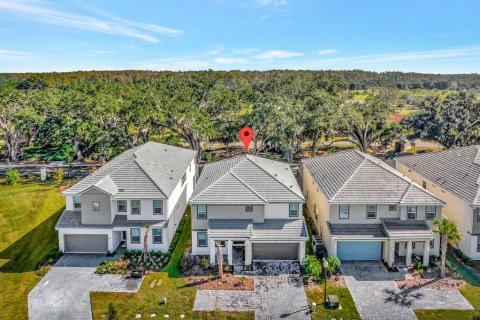 Villa ou maison à vendre à Kissimmee, Floride: 8 chambres, 301.75 m2 № 1317802 - photo 2