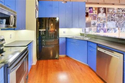 Condo in Orlando, Florida, 1 bedroom  № 1424430 - photo 20