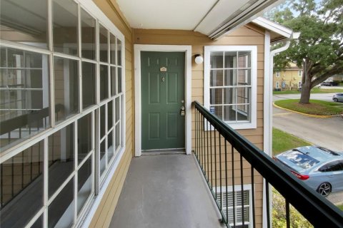 Condo in Orlando, Florida, 2 bedrooms  № 1268514 - photo 12