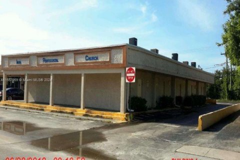 Immobilier commercial à vendre à Sunrise, Floride № 1078715 - photo 29