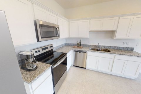 Adosado en venta en Davenport, Florida, 3 habitaciones, 132 m2 № 280133 - foto 2