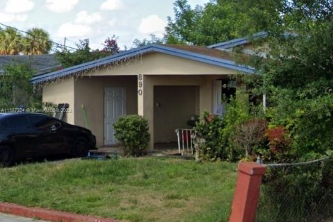 Casa en venta en Lauderhill, Florida, 5 dormitorios, 174.1 m2 № 515208 - foto 13