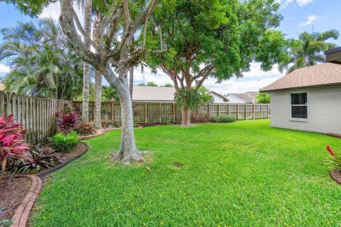 Villa ou maison à vendre à Deerfield Beach, Floride: 4 chambres, 170.94 m2 № 1221659 - photo 18