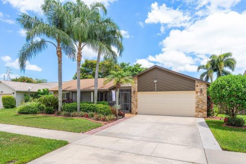 Villa ou maison à vendre à Deerfield Beach, Floride: 4 chambres, 170.94 m2 № 1221659 - photo 15