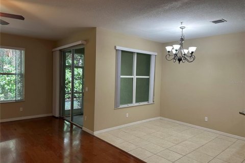 Condo in Naples, Florida, 2 bedrooms  № 1298750 - photo 6