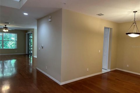 Condo in Naples, Florida, 2 bedrooms  № 1298750 - photo 4