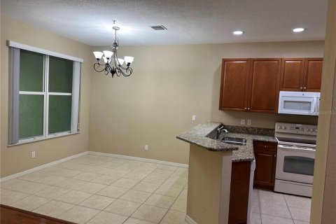 Copropriété à vendre à Naples, Floride: 2 chambres, 216.83 m2 № 1298750 - photo 12