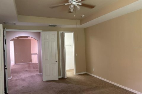 Condo in Naples, Florida, 2 bedrooms  № 1298750 - photo 28