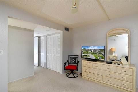 Condo in Punta Gorda, Florida, 2 bedrooms  № 1295907 - photo 24