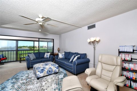 Condominio en venta en Punta Gorda, Florida, 2 dormitorios, 125.14 m2 № 1295907 - foto 13