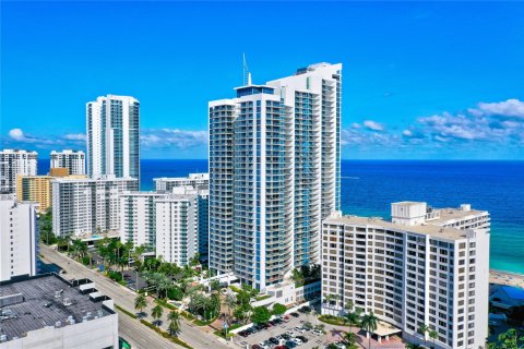 Condominio en venta en Hollywood, Florida, 3 dormitorios, 322 m2 № 914321 - foto 6