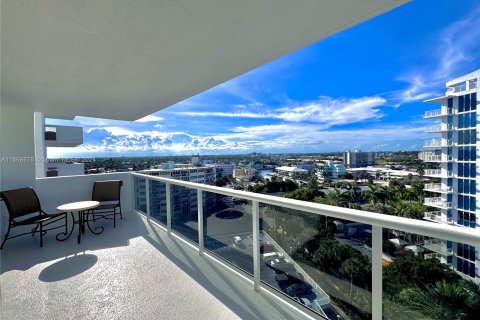 Condo in Fort Lauderdale, Florida, 2 bedrooms  № 1385780 - photo 3