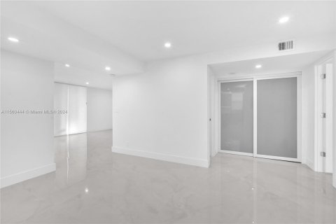 Condo in Aventura, Florida, 3 bedrooms  № 1092546 - photo 24