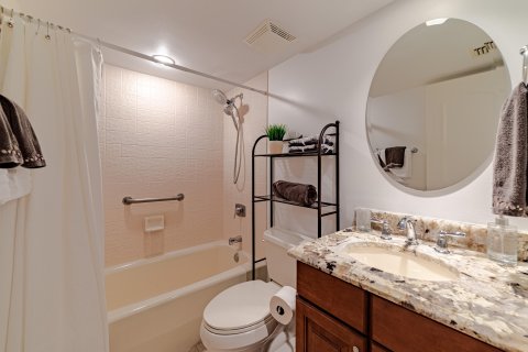 Condo in South Palm Beach, Florida, 2 bedrooms  № 984414 - photo 9