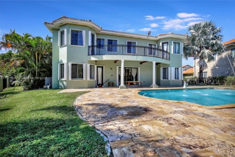 Villa ou maison à vendre à Cutler Bay, Floride: 6 chambres, 468.88 m2 № 993727 - photo 12