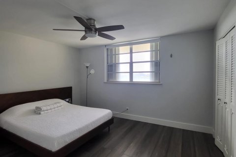Condo in Boca Raton, Florida, 2 bedrooms  № 913395 - photo 9